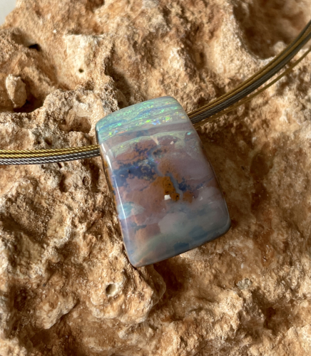 Boulder-Opal Anhänger gebohrt